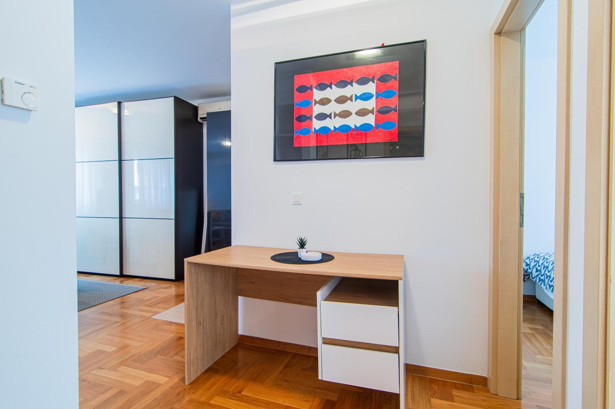 Flexible Selfcheckins 97 - Zagreb - Garden - Parking- Loggia - 2 Bedrooms Bagian luar foto